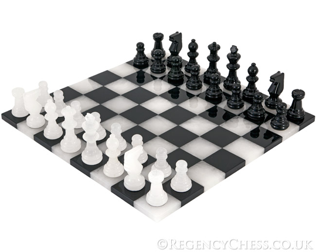 The Edge to Edge Black and White Alabaster Chess Set 14 Inches