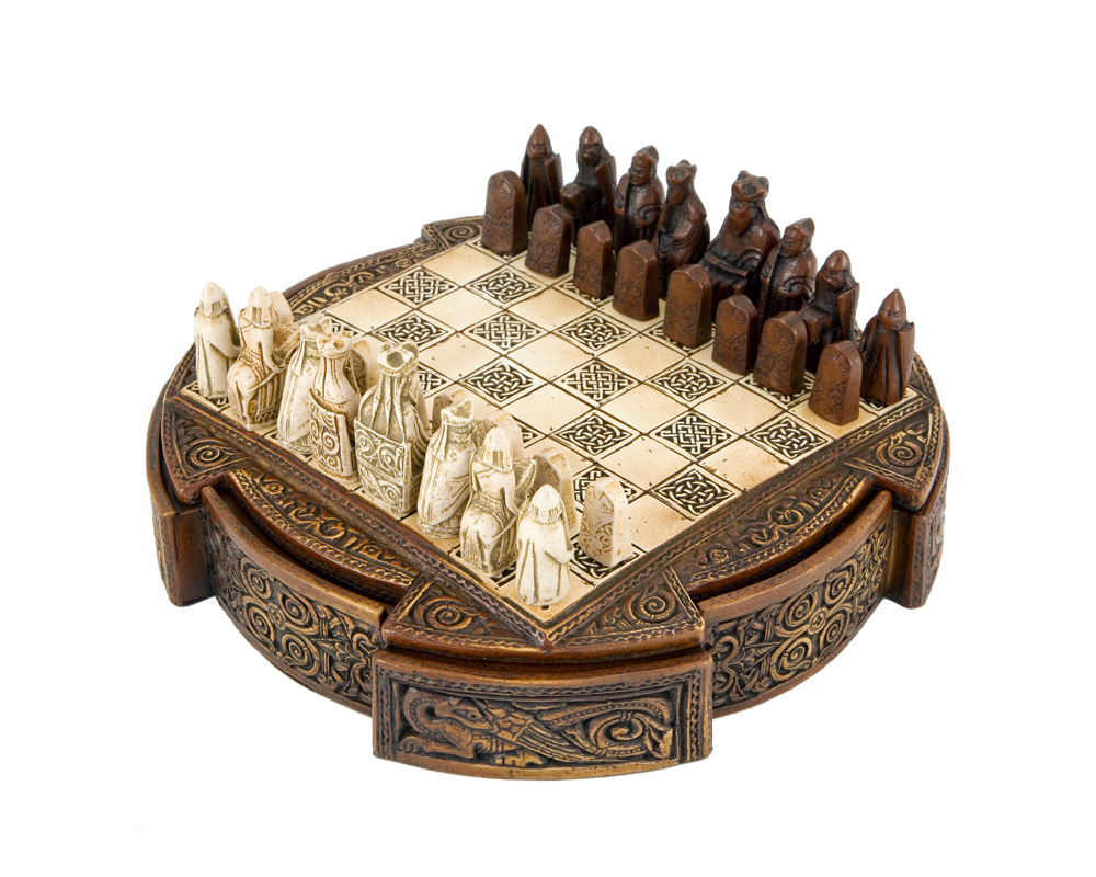 Isle Of Lewis Compact Celtic Chess Set 9 Inches [NMS002] - $84.80 - Regency  Chess - Finest Quality Chess Sets, Boards & Pieces