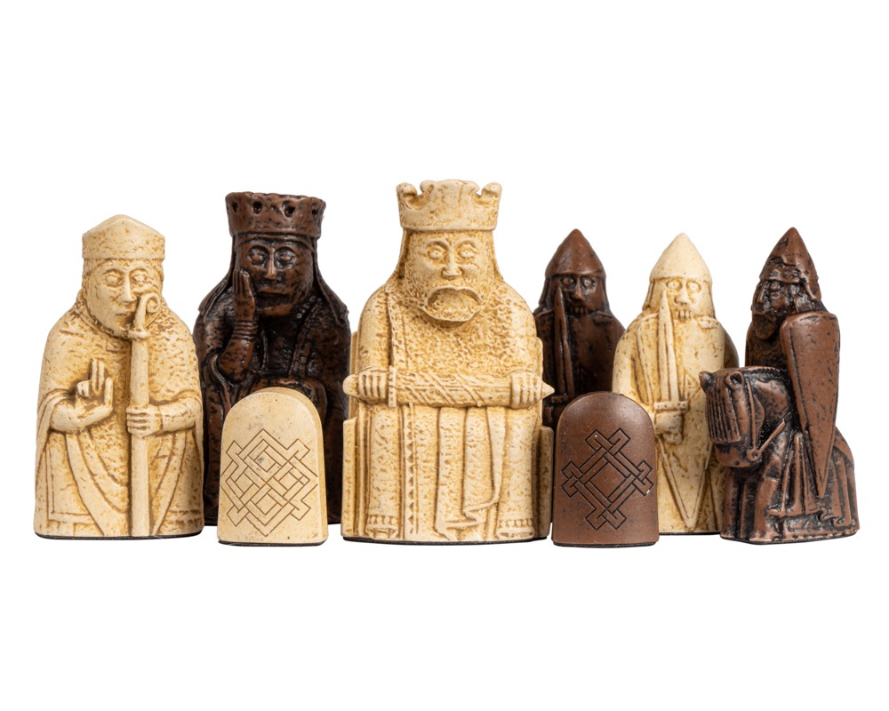 The Regency Chess Isle of Lewis Official Chessmen - Medium Size 2.75 inch