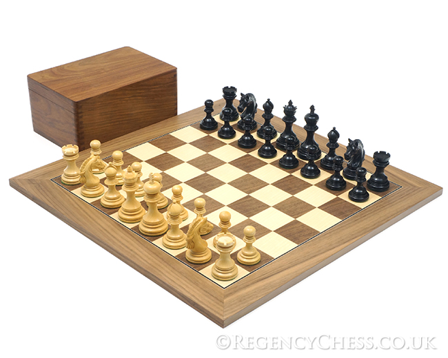 Ebony and Walnut Garvi Luxury Chess Set